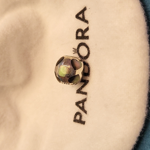 Authentic PANDORA "Love Me" Mother-of-Pearl & Sterling Silver Charm ~ Retired - Picture 4 of 4